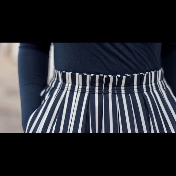 J Crew Mercantile Striped Skirt - Picture 3 of 14